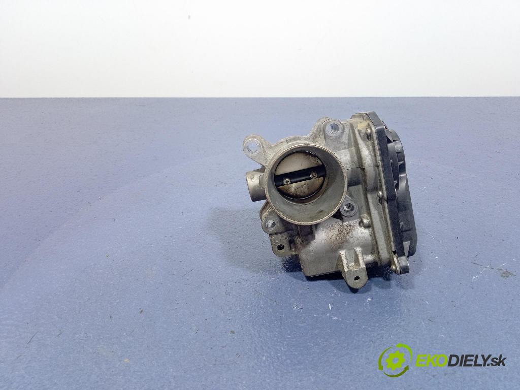 Renault Clio 2008 klapka 8200568712C