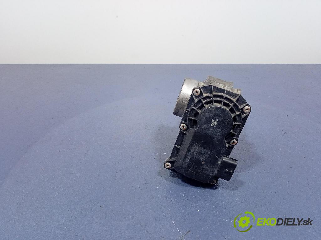 Renault Clio 2008 klapka 8200568712C