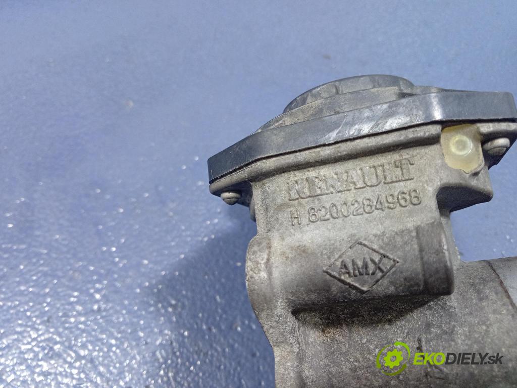 Renault Clio 2008 klapka 8200568712C