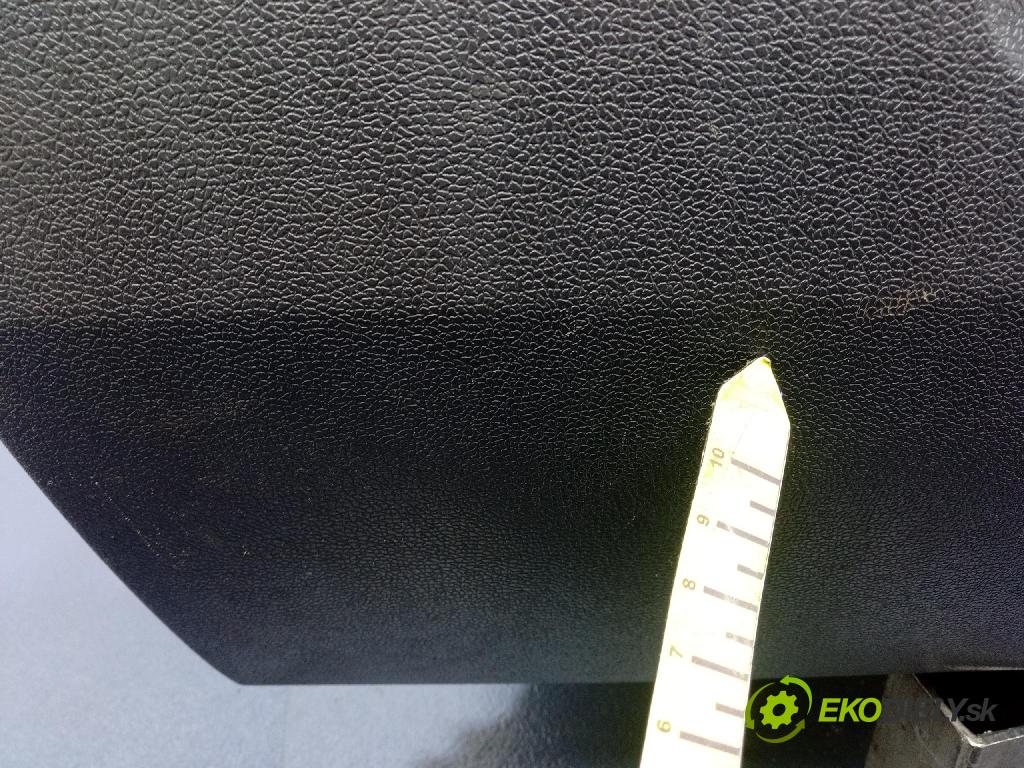 Renault Clio 2008 kastlík 8200475692