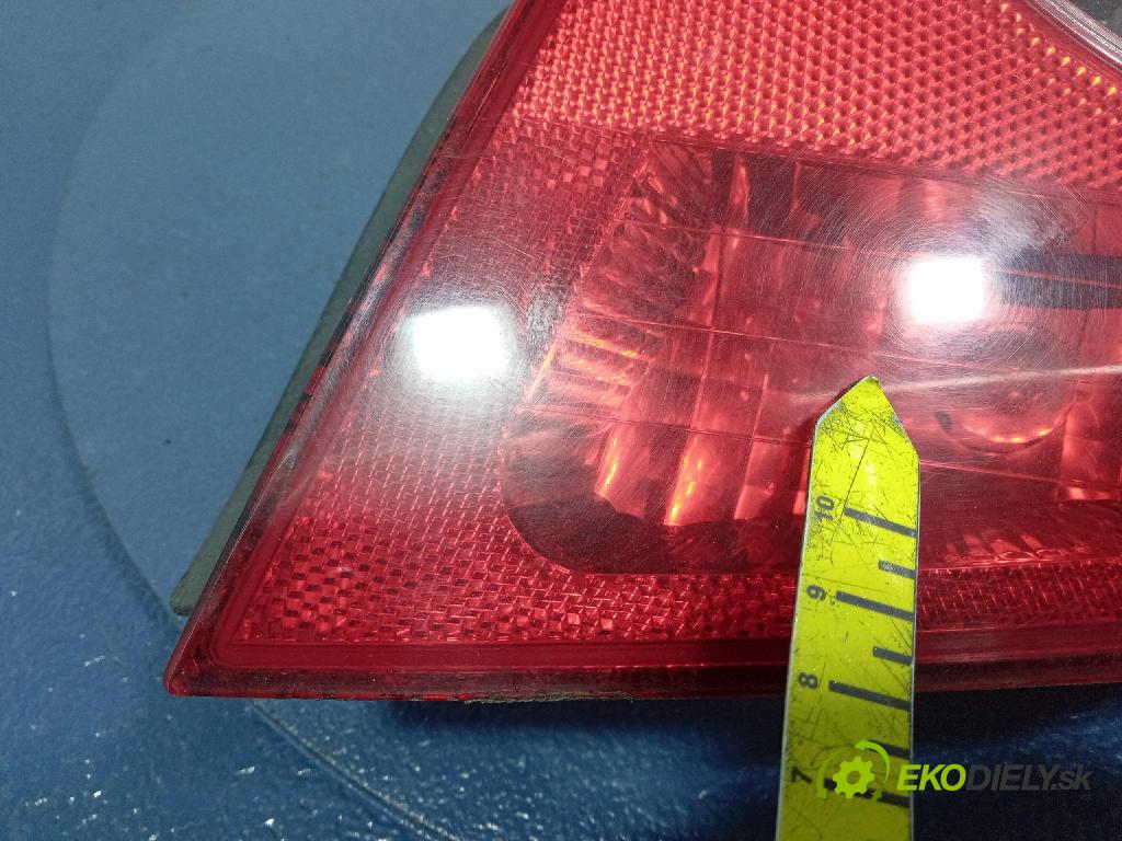 Renault Clio 2008 svetlo / reflektor zad Prava: Vonkajsia: 89035080