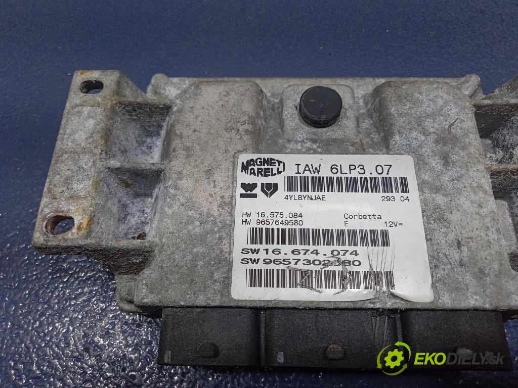Citroen C8 2004 riadiaca jednotka Motor: 9657649580