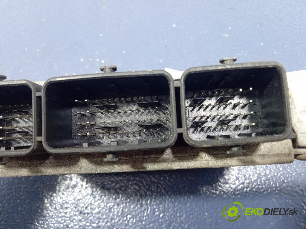 Citroen C8 2004 riadiaca jednotka Motor: 9657649580