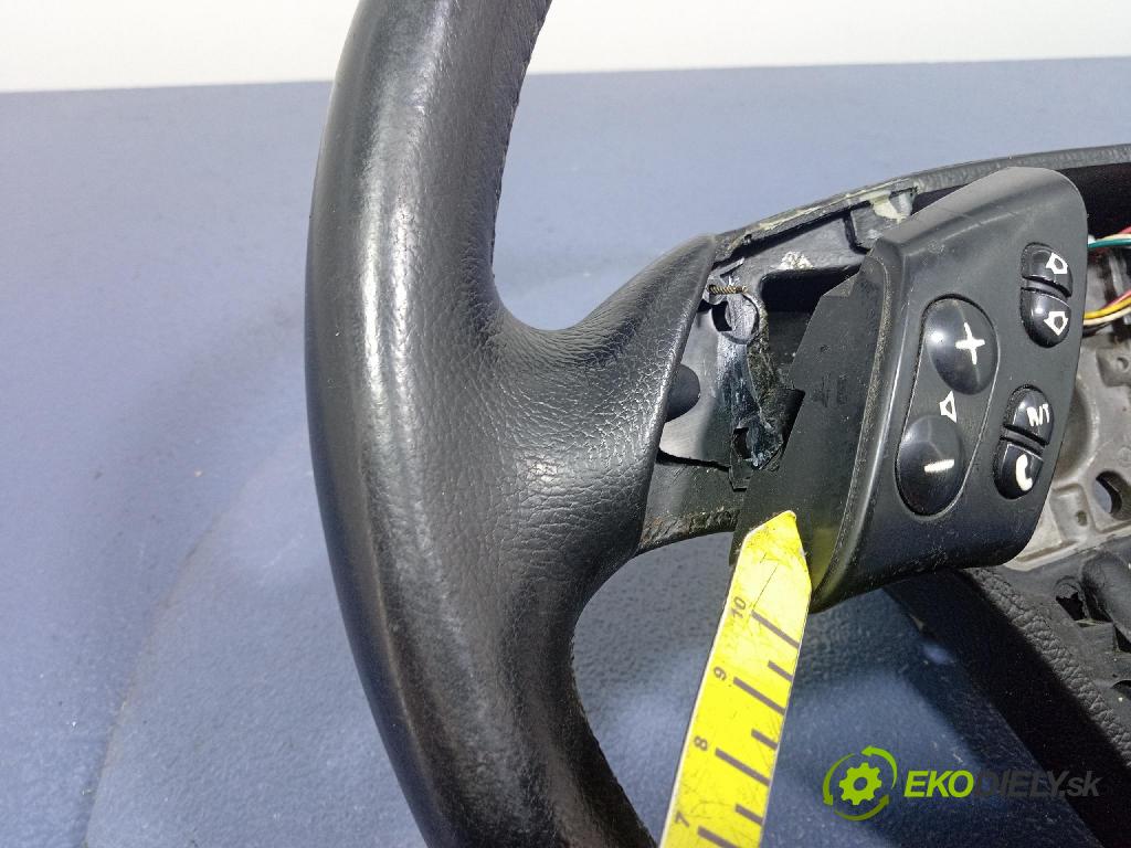 Bmw Seria 3 1998 volant 1094409
