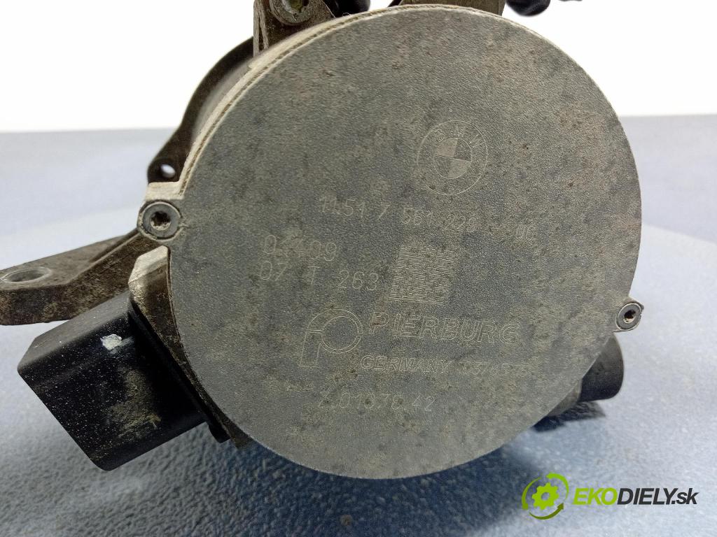 Bmw Seria 1 2007 čerpadlo Voda: 7561229