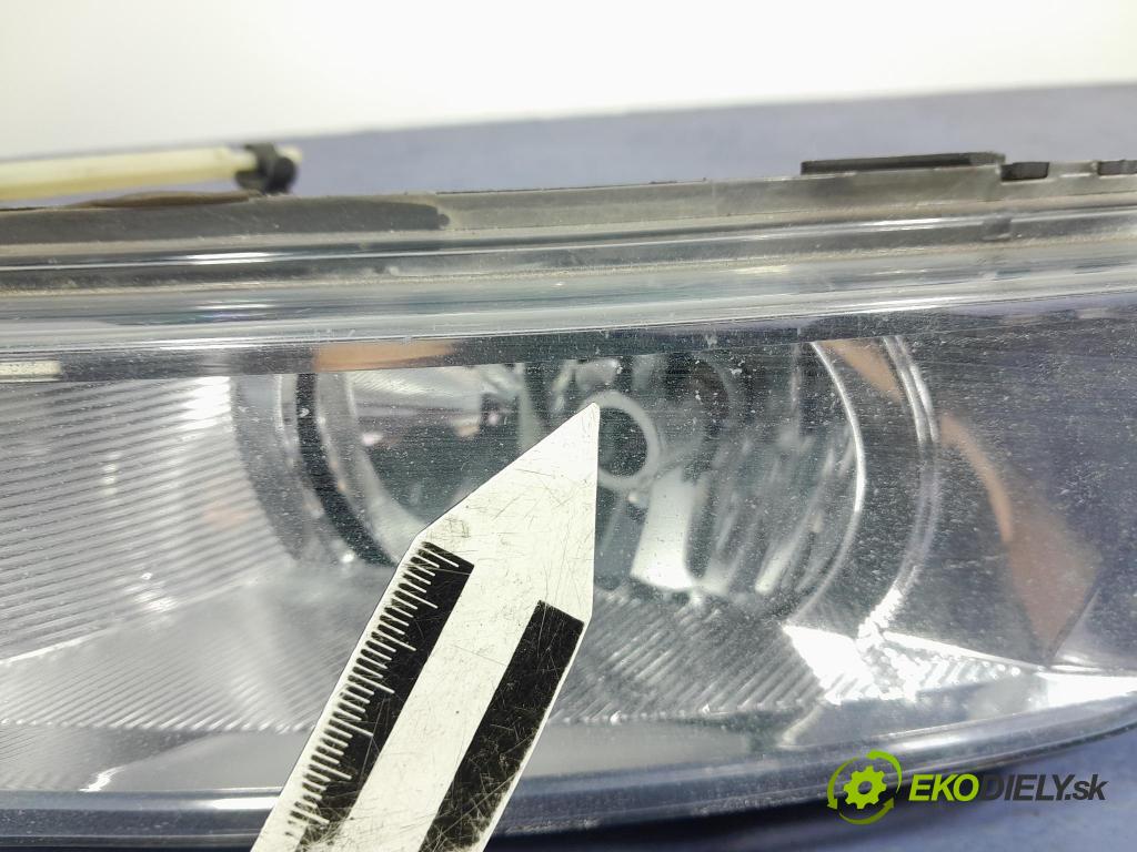 Skoda Rapid 2017 Halogen Vľavo: 5JA941699