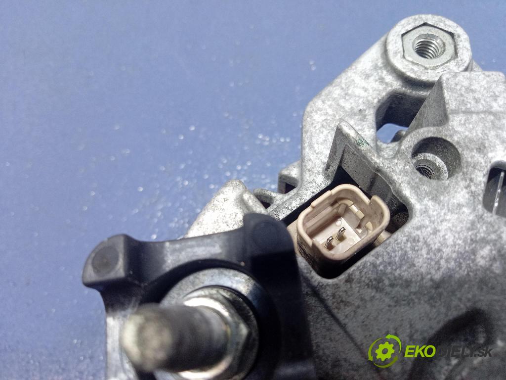 Renault Espace 2007 Alternator 8200404464