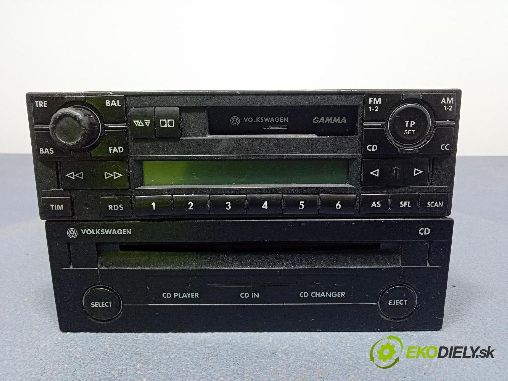 Vw Bora 2001 Radio I Navigácia: 1J0035186B