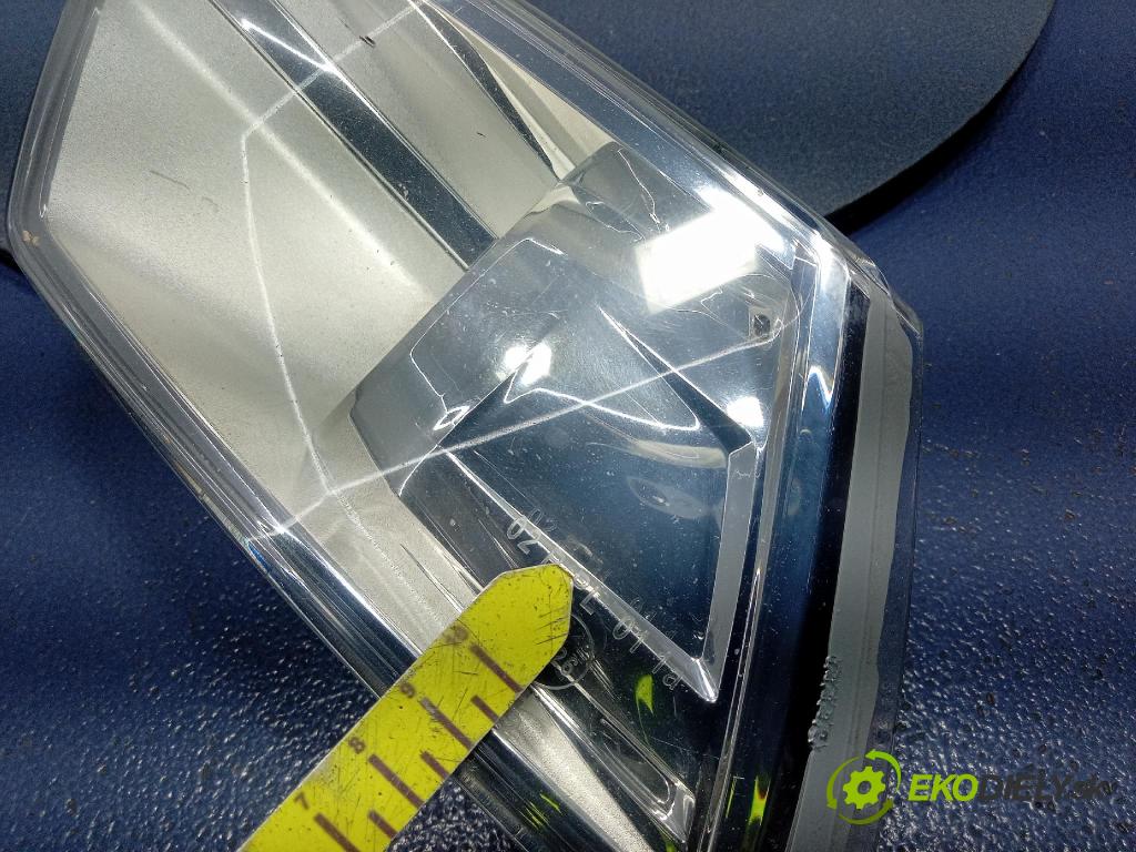 Citroen C5 2008 Halogen Vľavo: