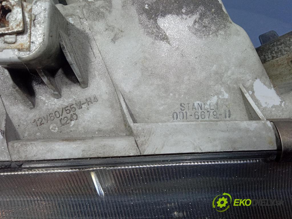Honda Accord 1996 Reflektor: v pravo: