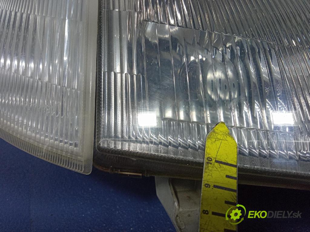 Honda Accord 1996 Reflektor: v pravo: