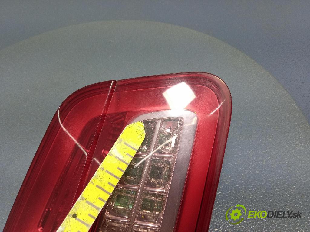 Citroen C5 2008 svetlo / reflektor zad ľavá Vnútri: 9687583080