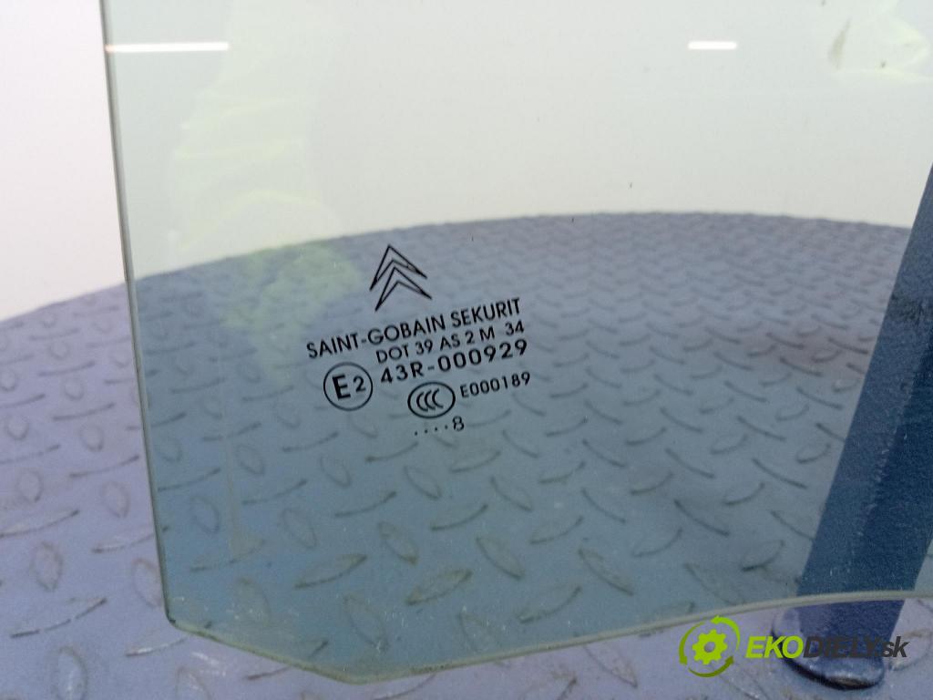 Citroen C5 2008 sklo dvere zad ľavé
