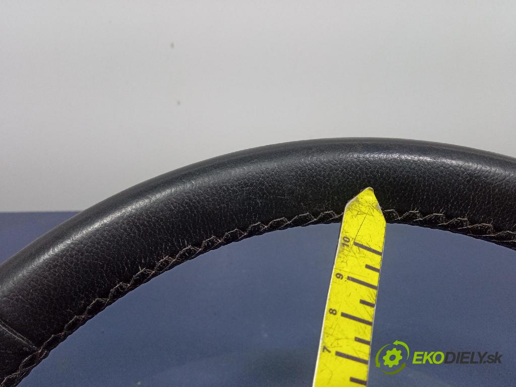 Opel Corsa 2010 volant 