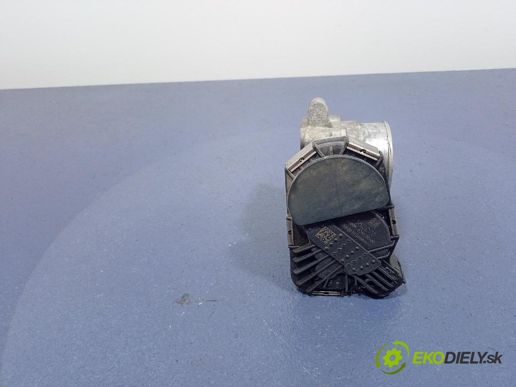 Opel Corsa 2010 klapka 55562270