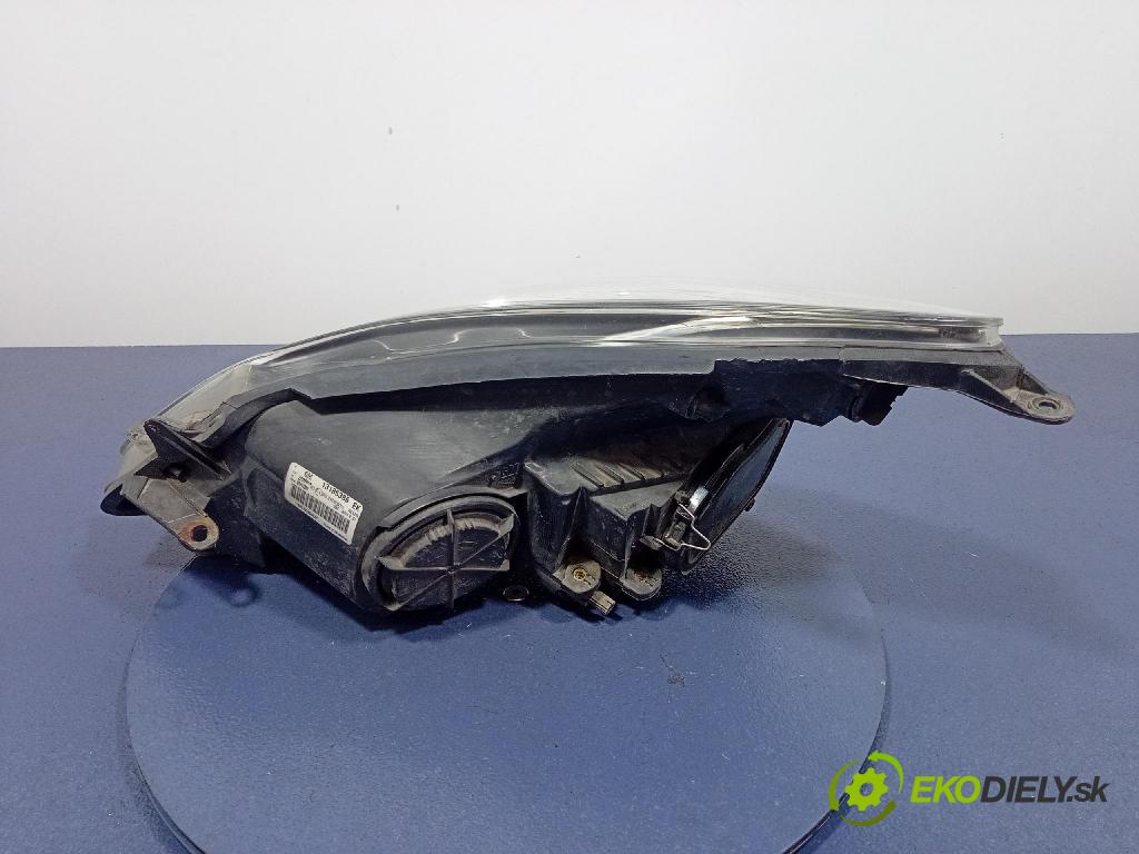 Opel Corsa 2010 Reflektor: v pravo: 13186386