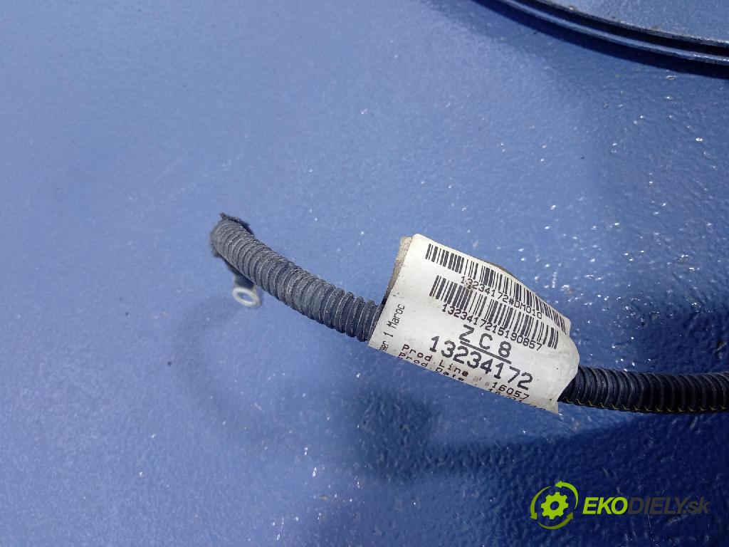 Opel Corsa 2010 Ventilátor Chladič: 13249564