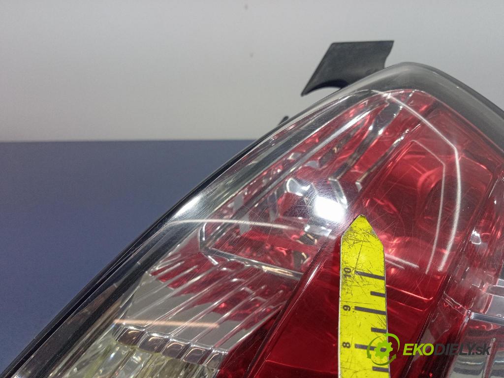 Fiat Stilo 2005 svetlo / reflektor zad Prava: Vonkajsia: