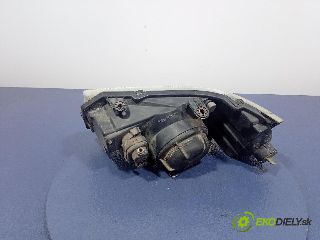 Land Rover Freelander 2000 Reflektor: v pravo: