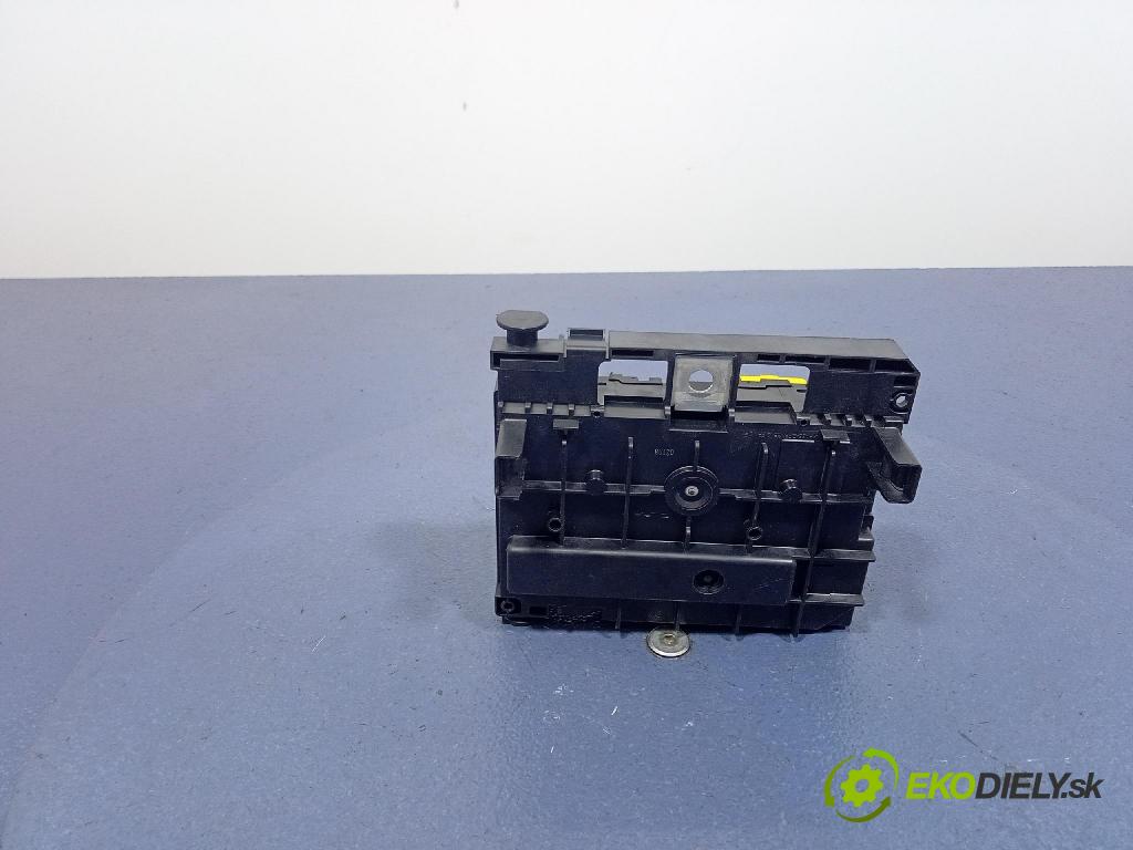 Citroen C3 2008 riadiaca jednotka 9664055480