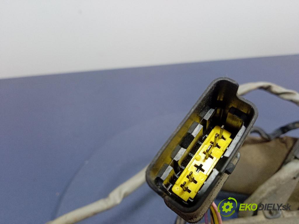 Citroen C3 2008 Ozubené kolo: volant 6820000159A