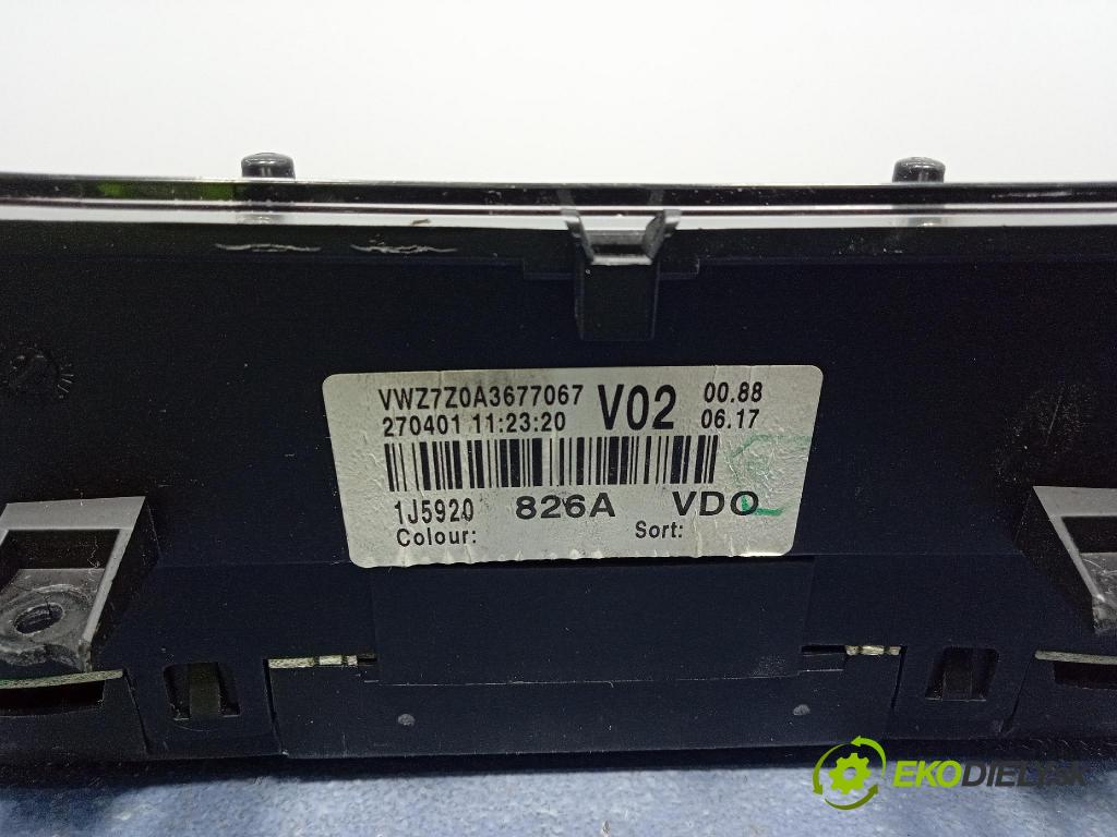 Vw Golf 2001 prístrojovka/ budíky 1J5920826A