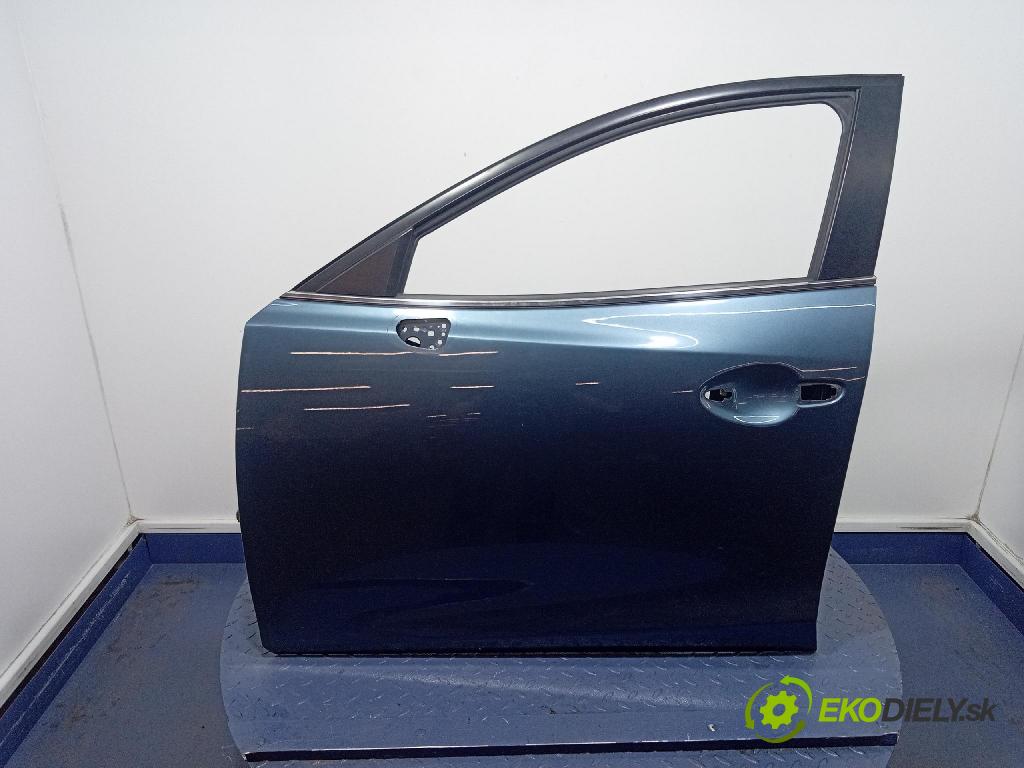 Mazda 3 2015 dvere Predné Vľavo: