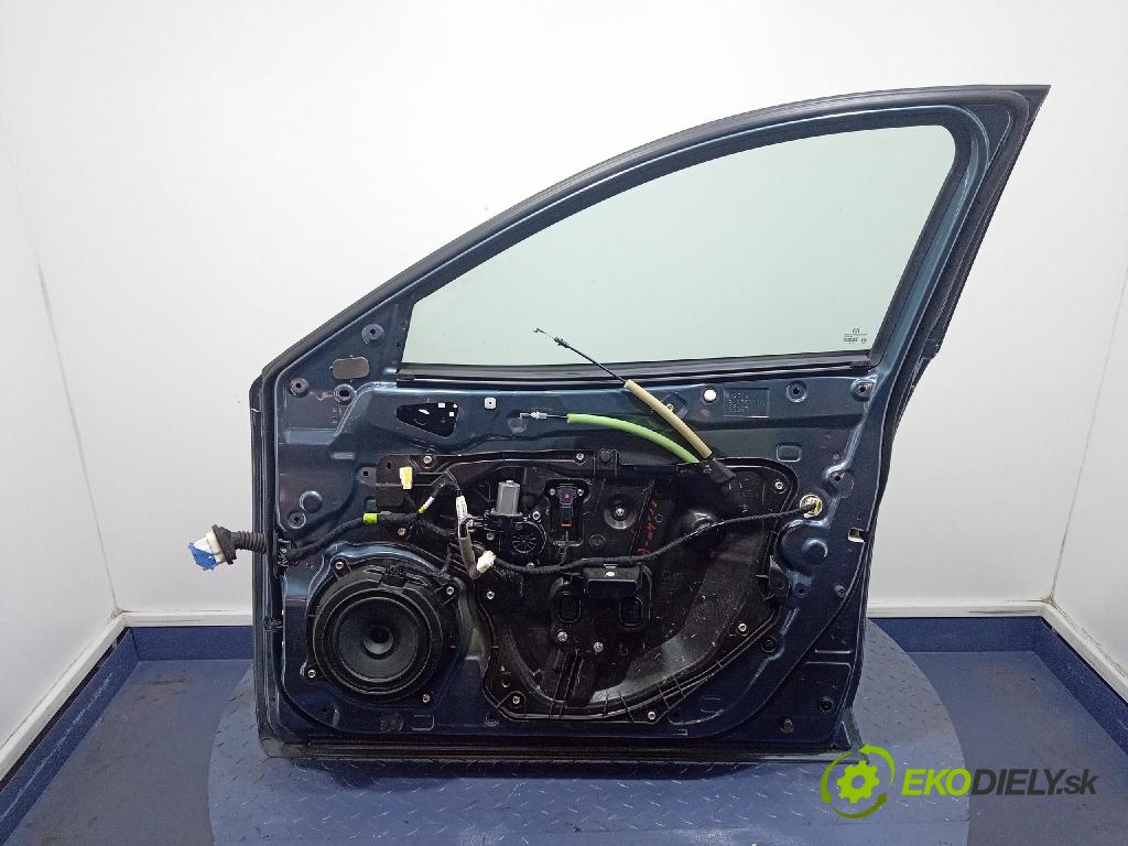 Mazda 3 2015 dvere Predné pravé