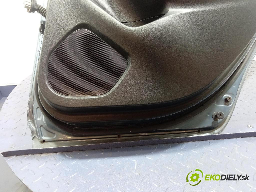 Mazda 3 2015 dvere zad pravé