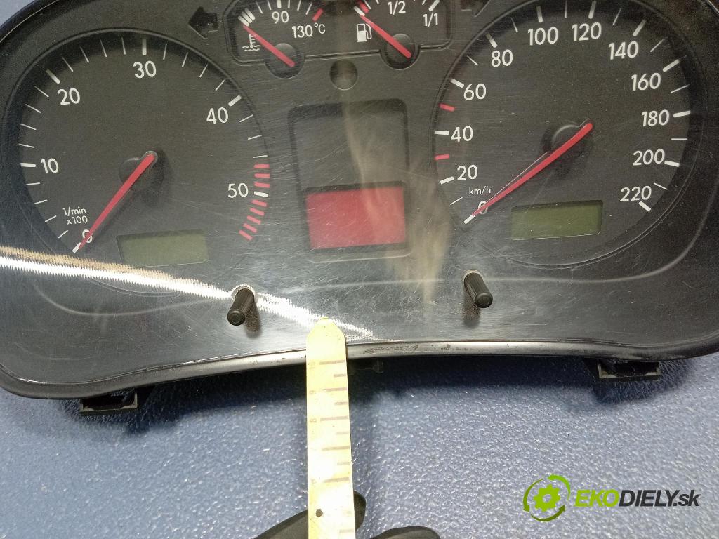 Vw Golf 2000 prístrojovka/ budíky 1J0920825B
