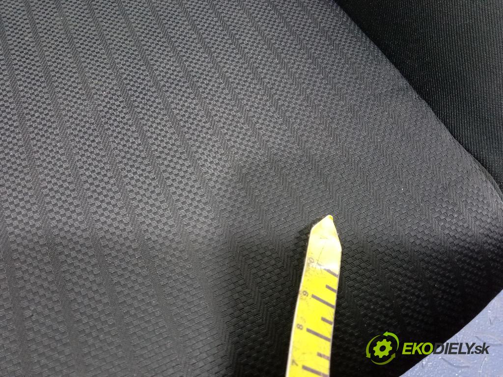 Mazda 3 2015 Sedačka Ovládače: