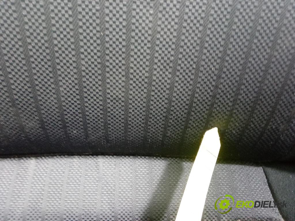 Mazda 3 2015 Sedačka Ovládače: