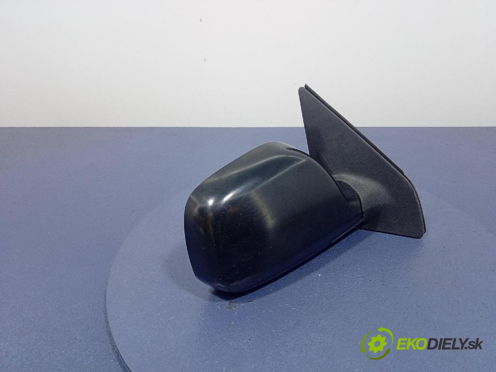 Toyota Yaris ve 2000 zrkadlo pravé
