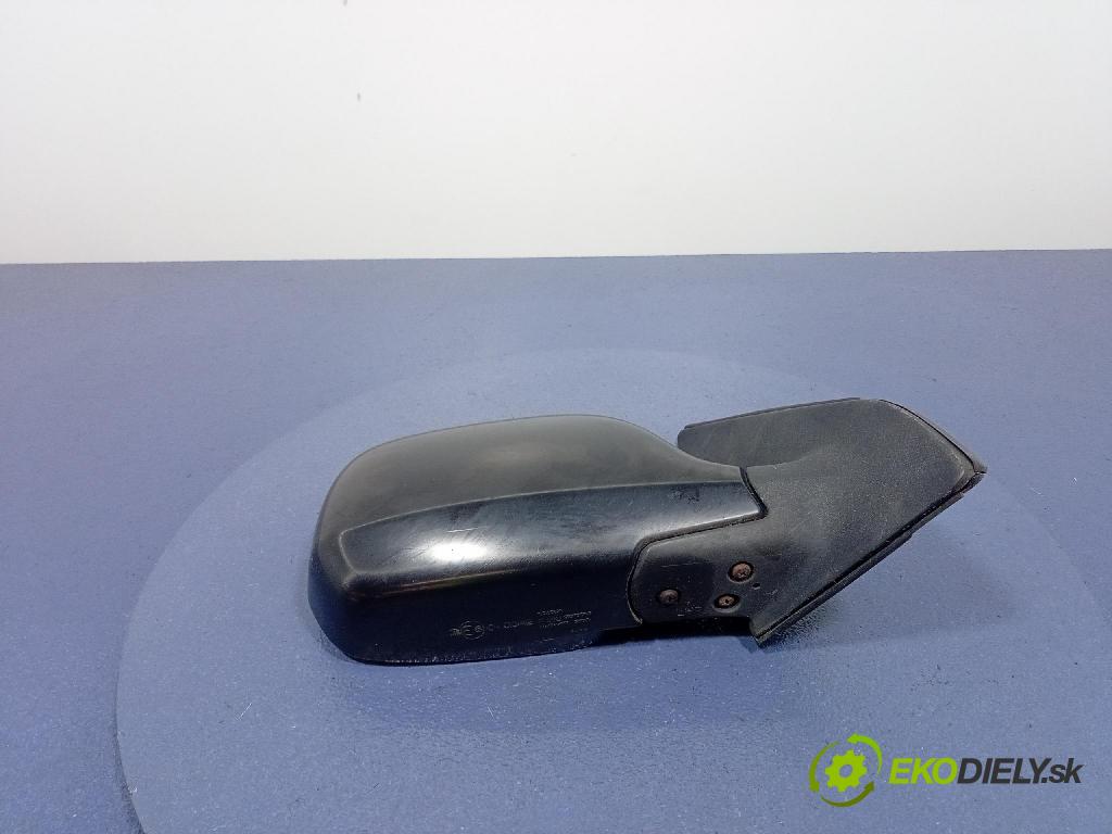 Toyota Yaris ve 2000 zrkadlo pravé