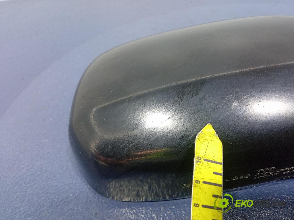 Toyota Yaris ve 2000 zrkadlo pravé