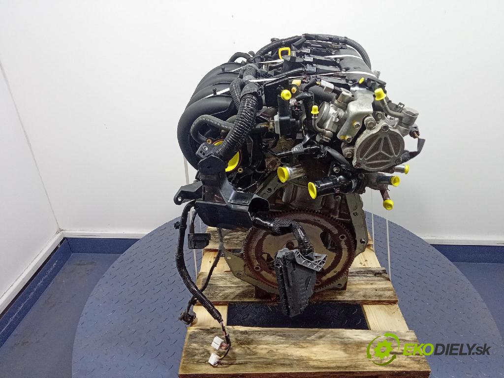 Mazda 3 2015 motor Benzín: PE40