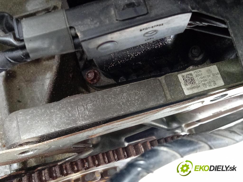 Mazda 3 2015 motor Benzín: PE40