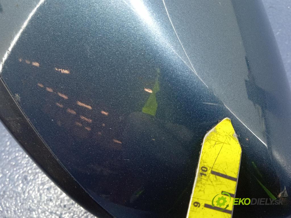 Mazda 3 2015 zrkadlo Vľavo: