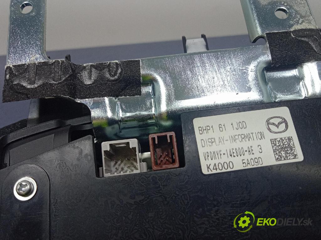 Mazda 3 2015 Zobrazit: Rádio: / GPS BHP1611JOD