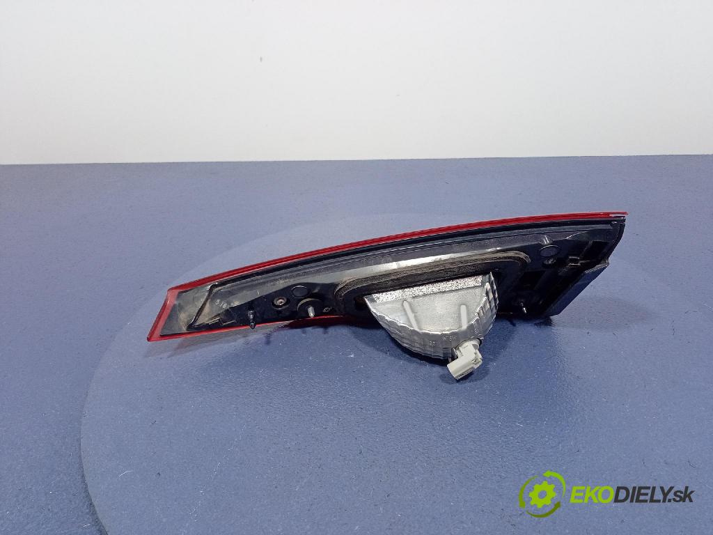 Mazda 3 2015 svetlo / reflektor zad ľavá Vnútri: B45A-513G0