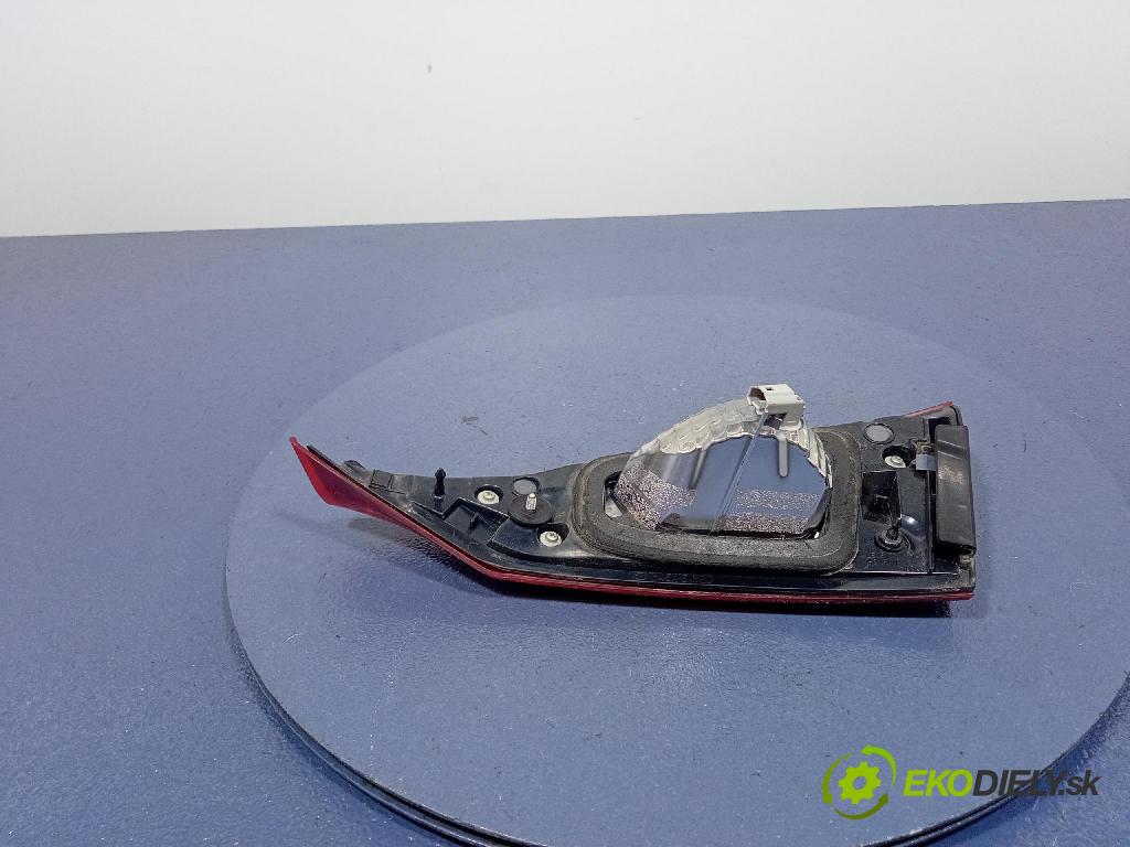 Mazda 3 2015 svetlo / reflektor zad ľavá Vnútri: B45A-513G0