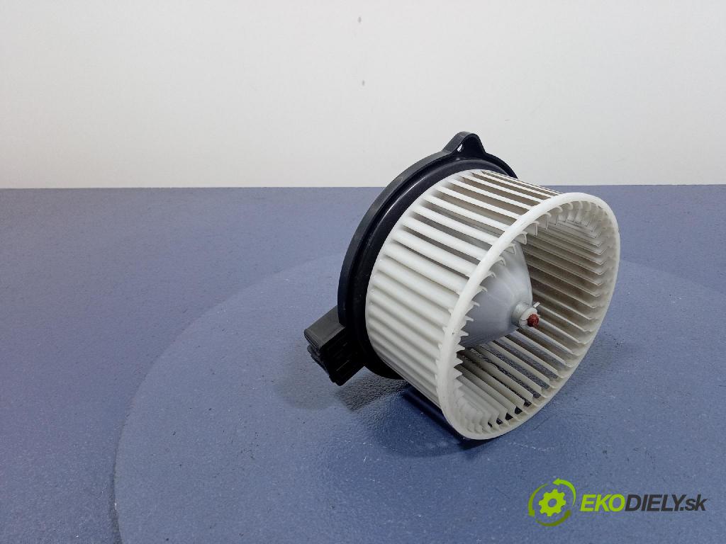 Mazda 3 2015 ventilátor Vzduch: 872700-1530