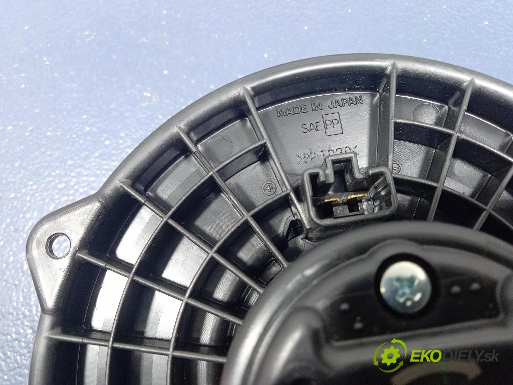 Mazda 3 2015 ventilátor Vzduch: 872700-1530