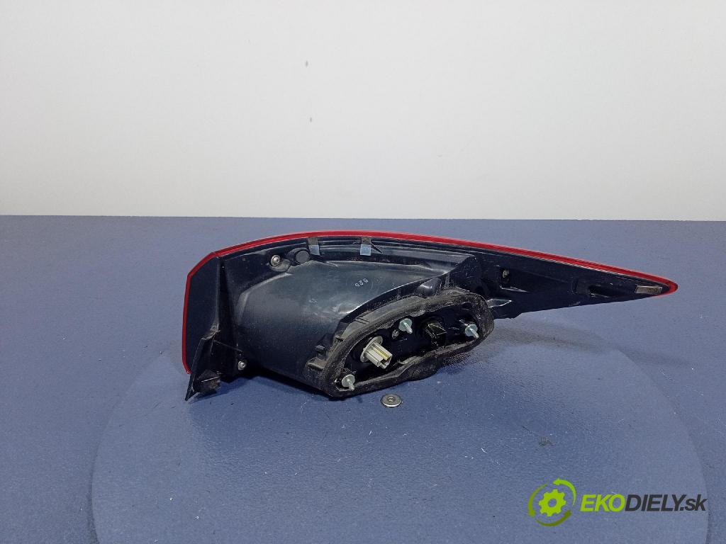 Mazda 3 2015 svetlo / reflektor zad ľavá Vonkajsia: BHN1-51160