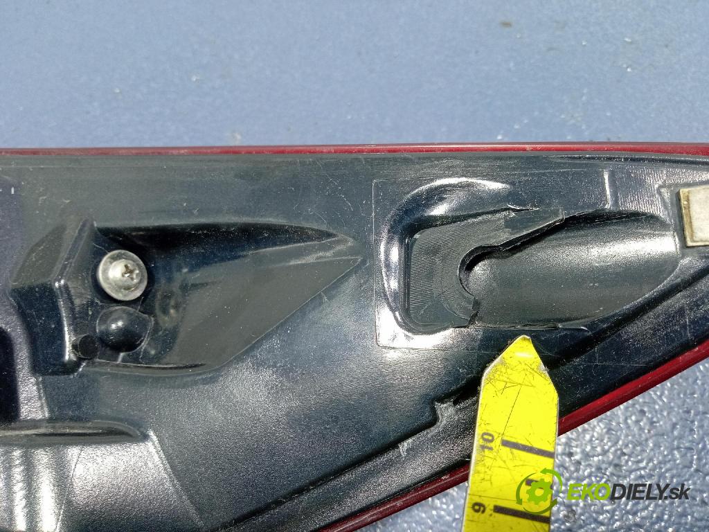 Mazda 3 2015 svetlo / reflektor zad ľavá Vonkajsia: BHN1-51160