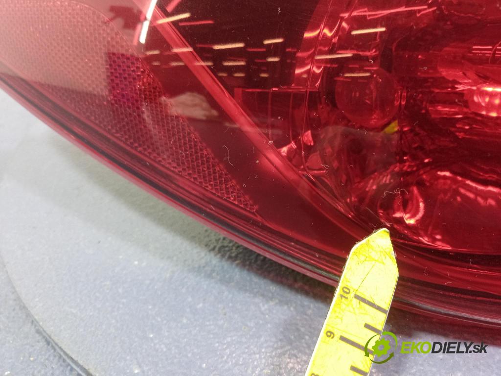 Mazda 3 2015 svetlo / reflektor zad ľavá Vonkajsia: BHN1-51160