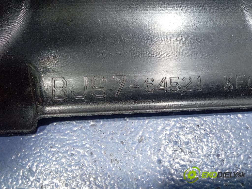 Mazda 3 2015 kryt Plast: Interiéry: BJS7-64521