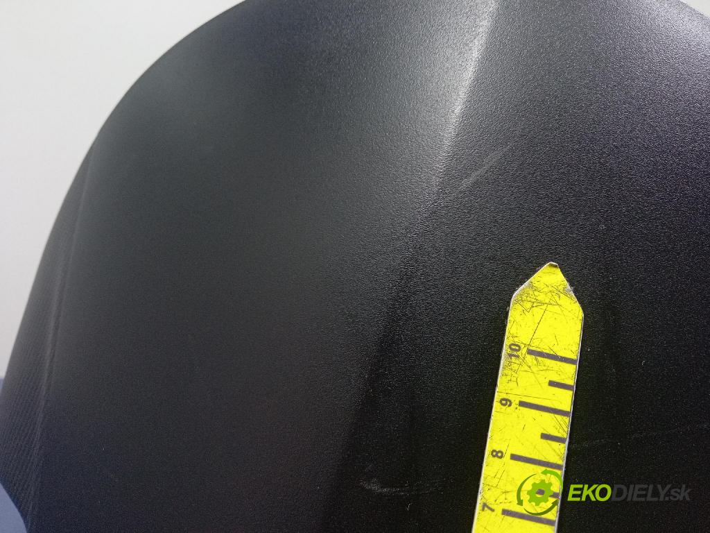 Mazda 3 2015 kryt Plast: Interiéry: BJS755421
