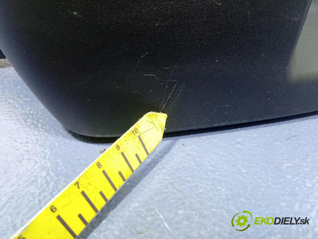 Mazda 3 2015 kryt Plast: Interiéry: BJS755421