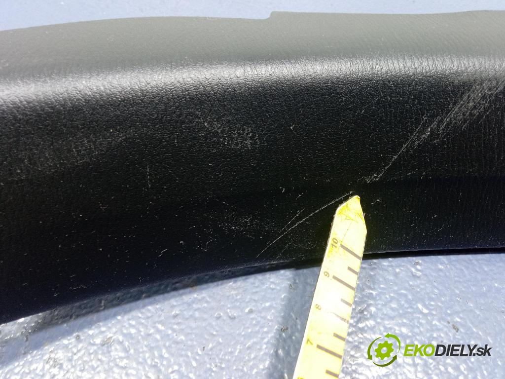 Mazda 3 2015 kryt Plast: Interiéry: BJS7-68730
